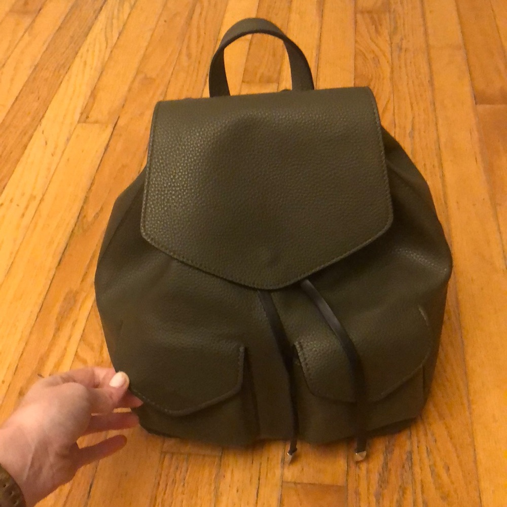 Zara army green backpack!